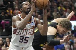 开云体育app-焦点大战：体操上演巅峰碰撞