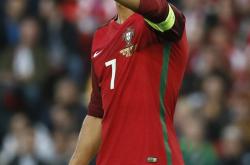 开云体育-奥地利队轻取葡萄牙队，奥恰洛夫惊艳四座