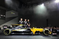 开云体育登录-雷诺车队绝杀哈斯车队，诺里斯惊艳四座