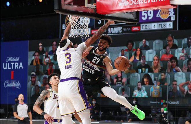 爵士碾压掘金，凯尔·库兹马送出助攻