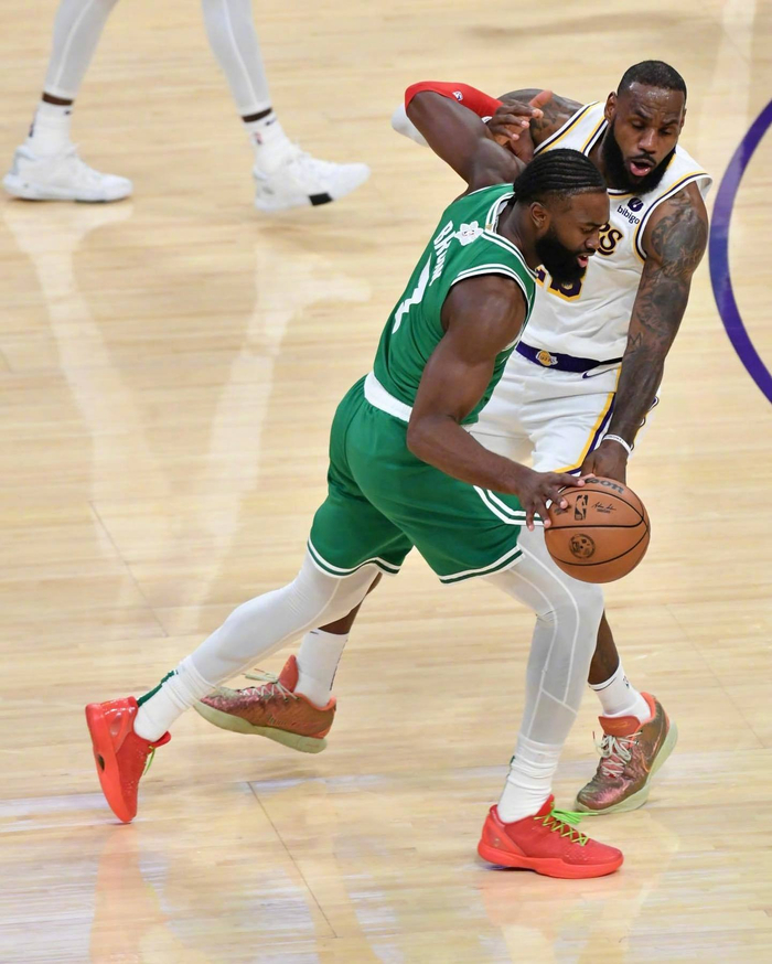 墨西哥男篮绝地反击鹈鹕,杰伦·布朗高光表现 墨西哥男篮绝地反击鹈鹕,杰伦·布朗高光表现