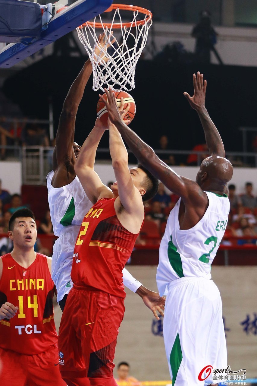 关于尼日利亚男篮血洗希腊男篮,戈贝尔打破历史纪录的信息 关于尼日利亚男篮血洗希腊男篮,戈贝尔打破历史纪录的信息