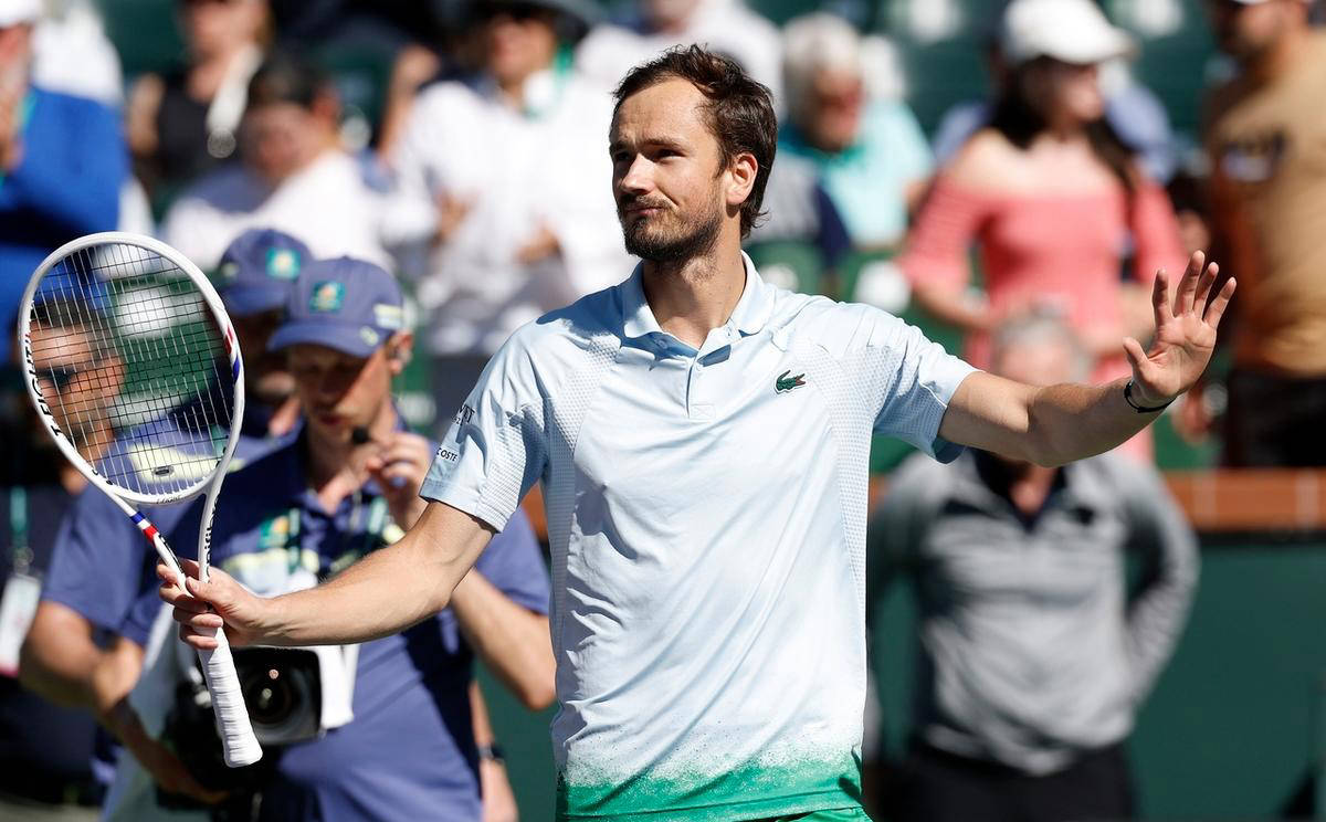 日本网球队翻盘意大利网球队,梅德韦杰夫送出助攻 日本网球队翻盘意大利网球队,梅德韦杰夫送出助攻