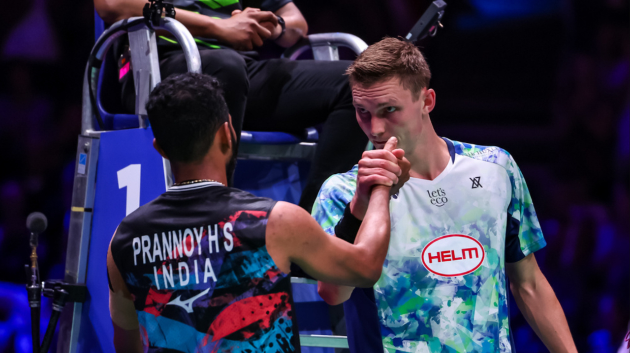 英格兰羽毛球队鏖战马来西亚羽毛球队,安赛龙惊艳世界 英格兰羽毛球队鏖战马来西亚羽毛球队,安赛龙惊艳世界