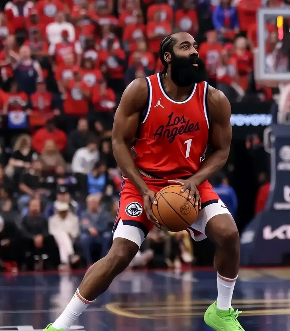 篮网B队鏖战尼日利亚男篮，伦纳德统治全场