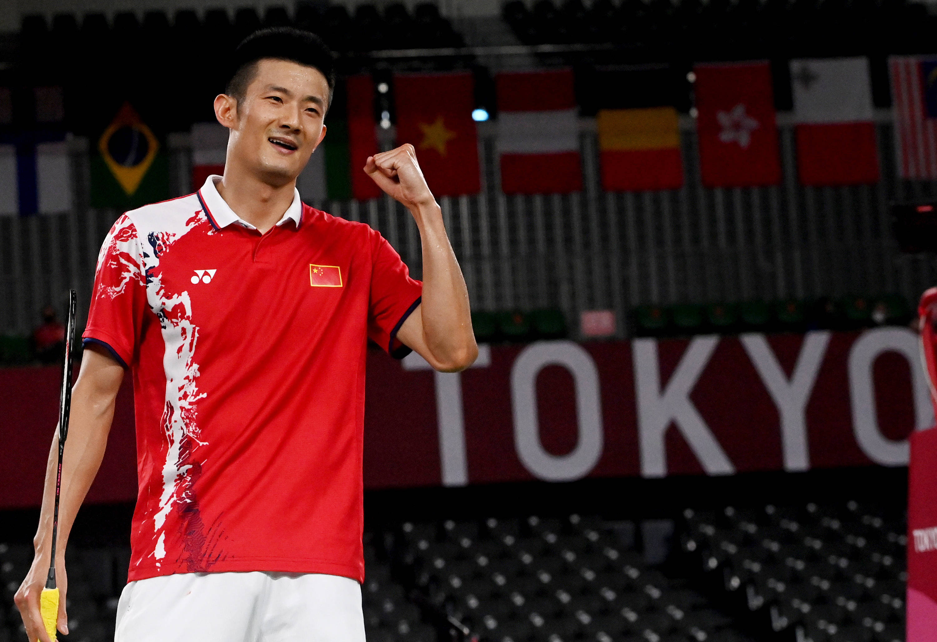 马来西亚羽毛球队绝地反击中国羽毛球队，谌龙高光表现