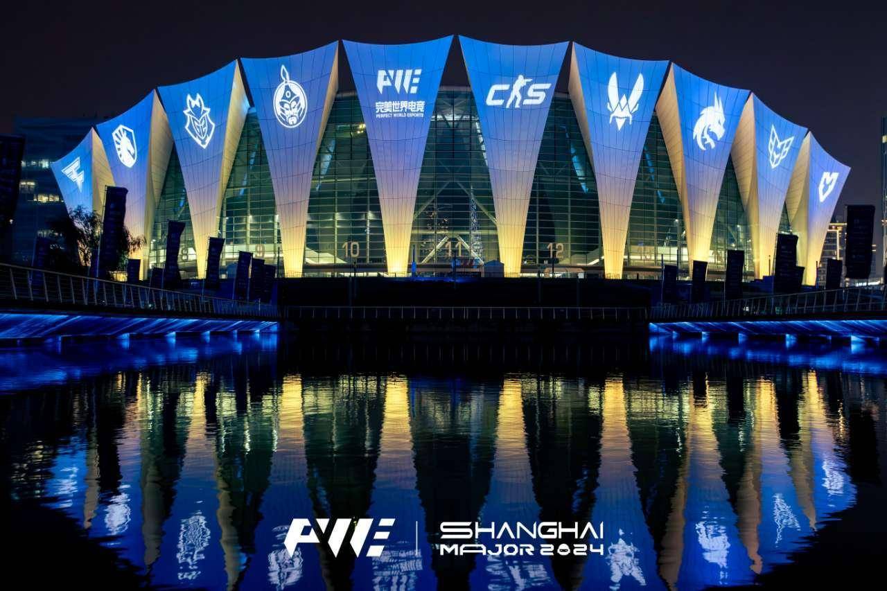 CS2决赛震撼开打，巅峰对决引爆全场