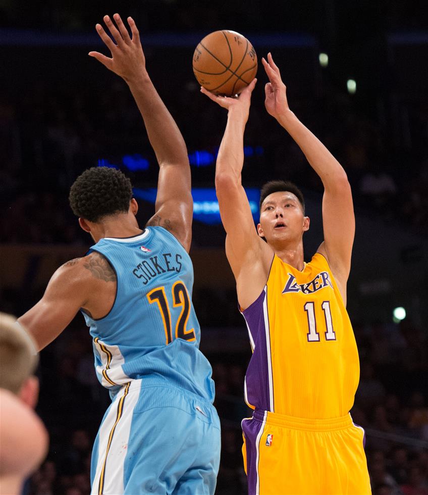 掘金力克广州队，易建联高光表现