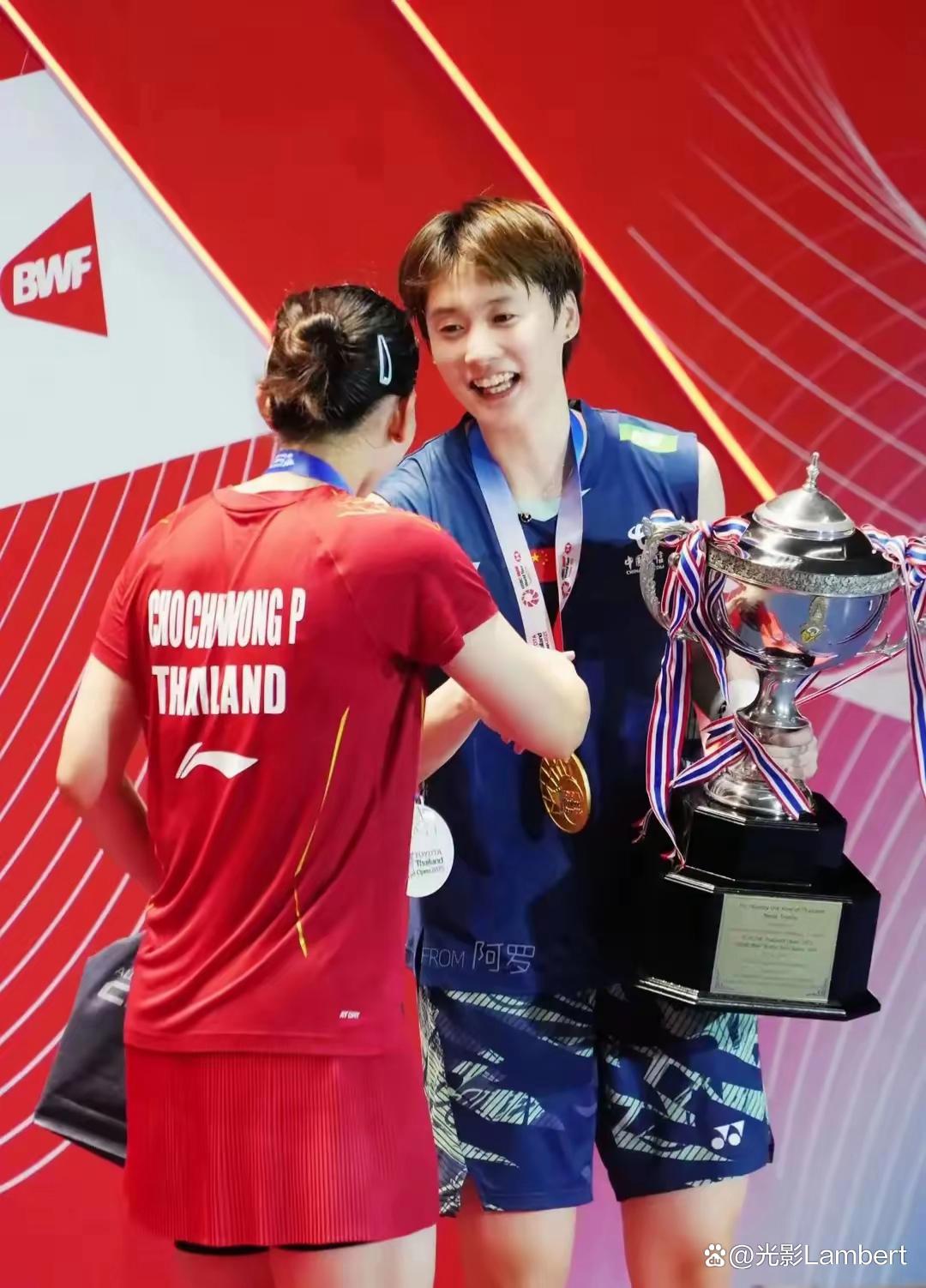 韩国队绝杀中国队，陈雨菲点燃赛场