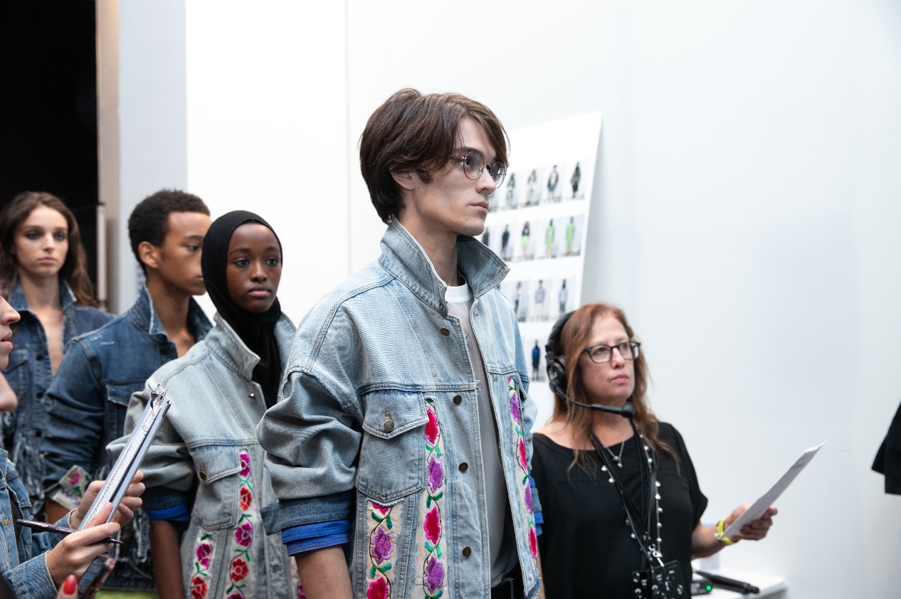 奥地利队翻盘中国队，奥恰洛夫惊艳四座