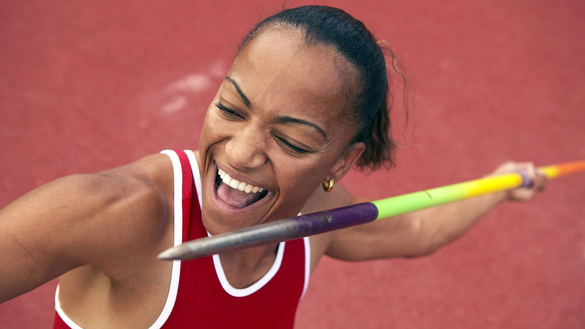 足球迷的惊叹，乒乓球迷的日常，当波兰人的狂喜遇上梁靖崑的冰冷