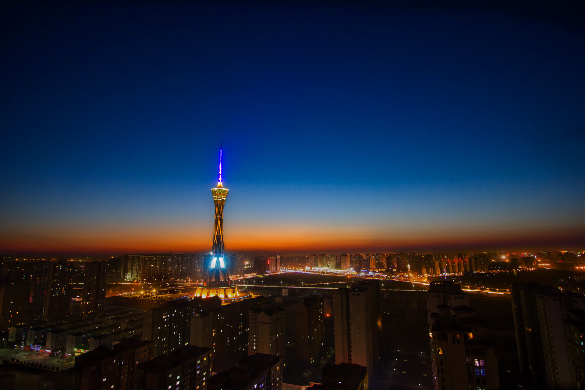 一己之力破天堑，莫兰特擎天柱地，灰熊力克勇士写就孤胆传奇