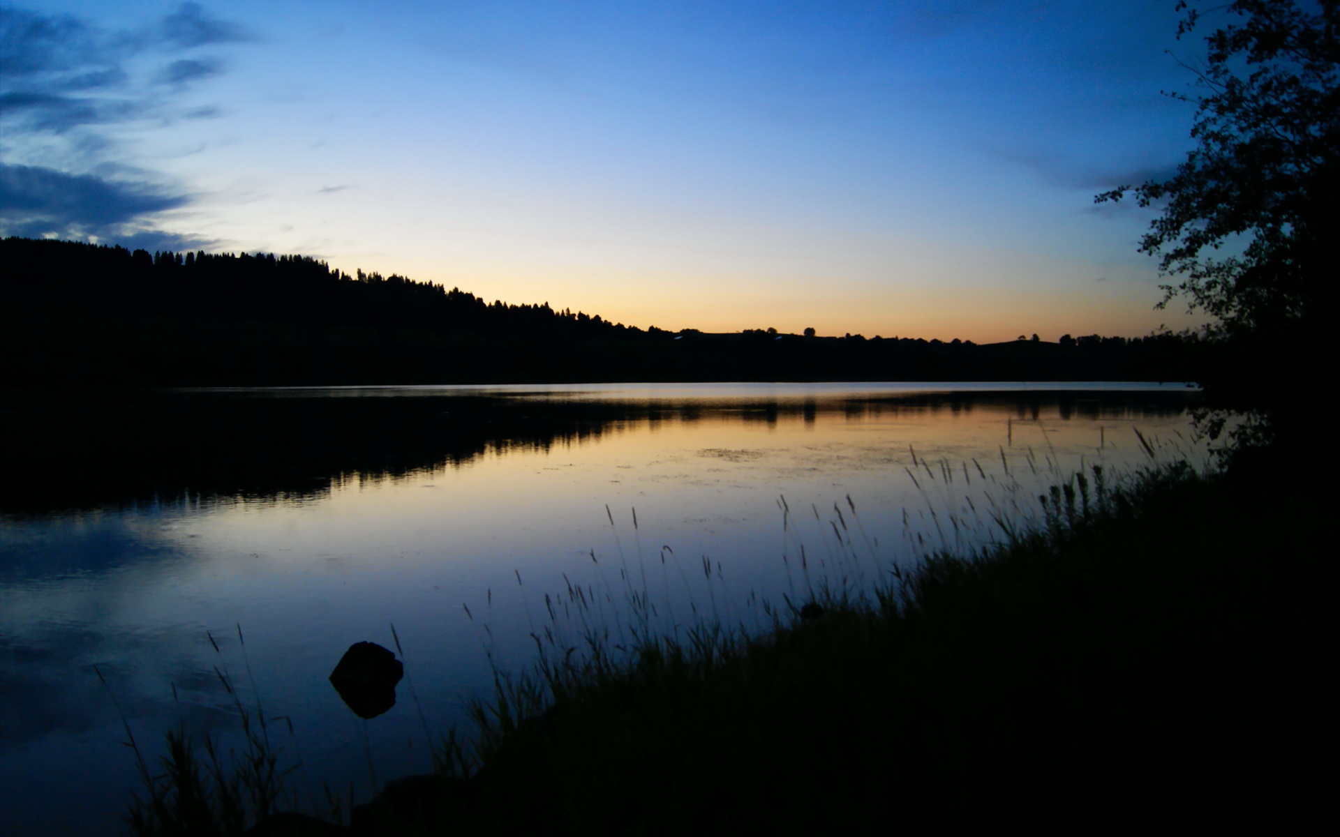 索伯车队绝地反击逆转哈斯，汉密尔顿王者归来闪耀赛道