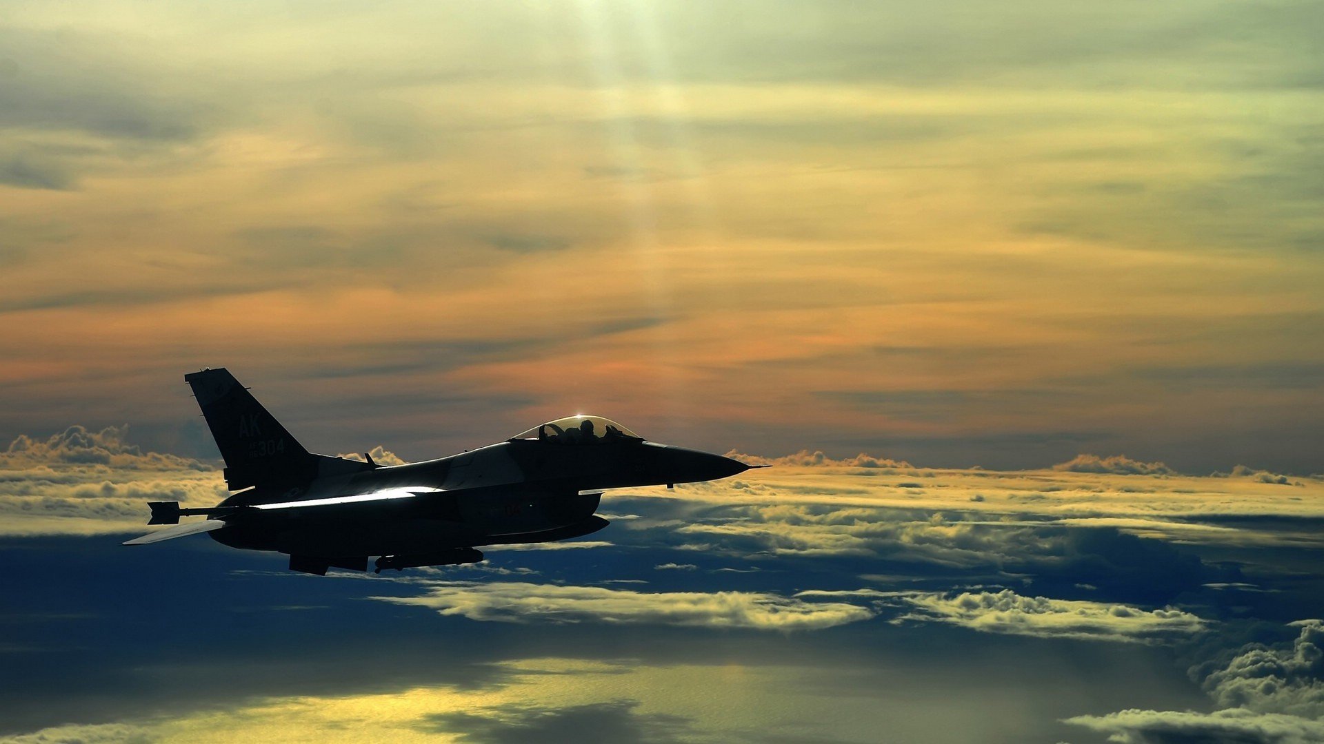 跨时空对决，当开拓者完胜广东队，哈登如何成为关键先生？