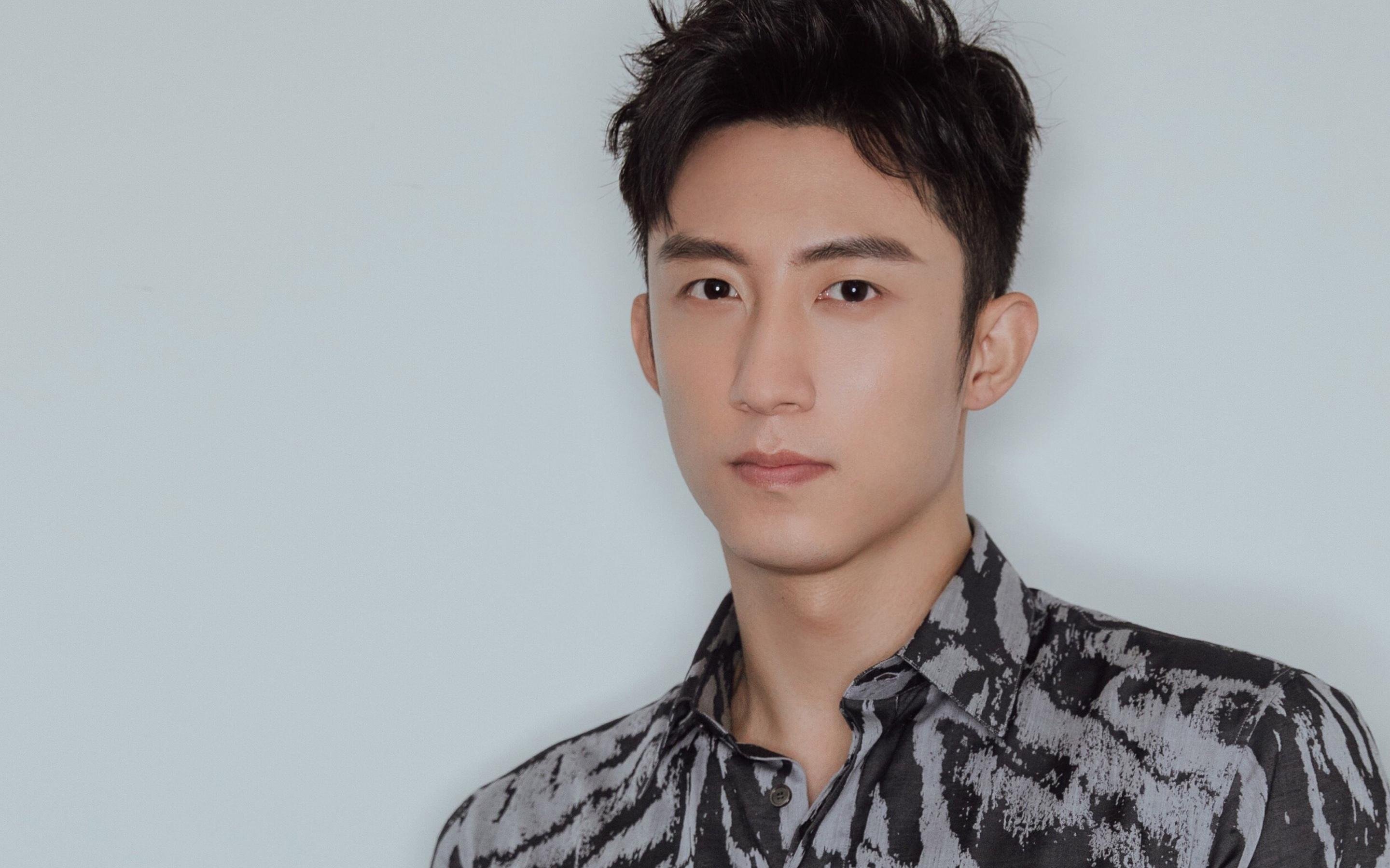 里程碑在安联，风沙在卡塔尔—当个人成就遇上集体荣耀