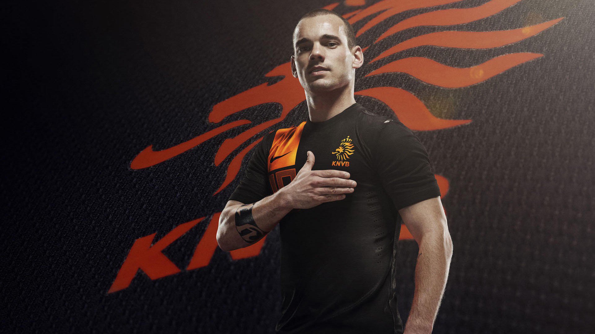 立体化的战术博弈，巴萨如何以阿劳霍为制高点，在战术层面钳制勒沃库森