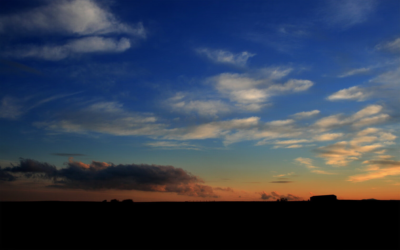 德甲争冠焦点战,独行侠式的封锁与奇才般的创造力