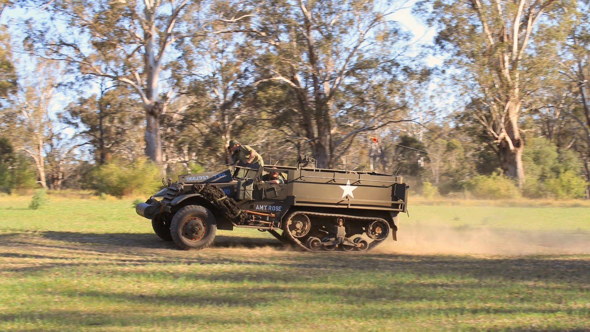 利拉德51分撕裂高原！开拓者险胜掘金升至西部第五