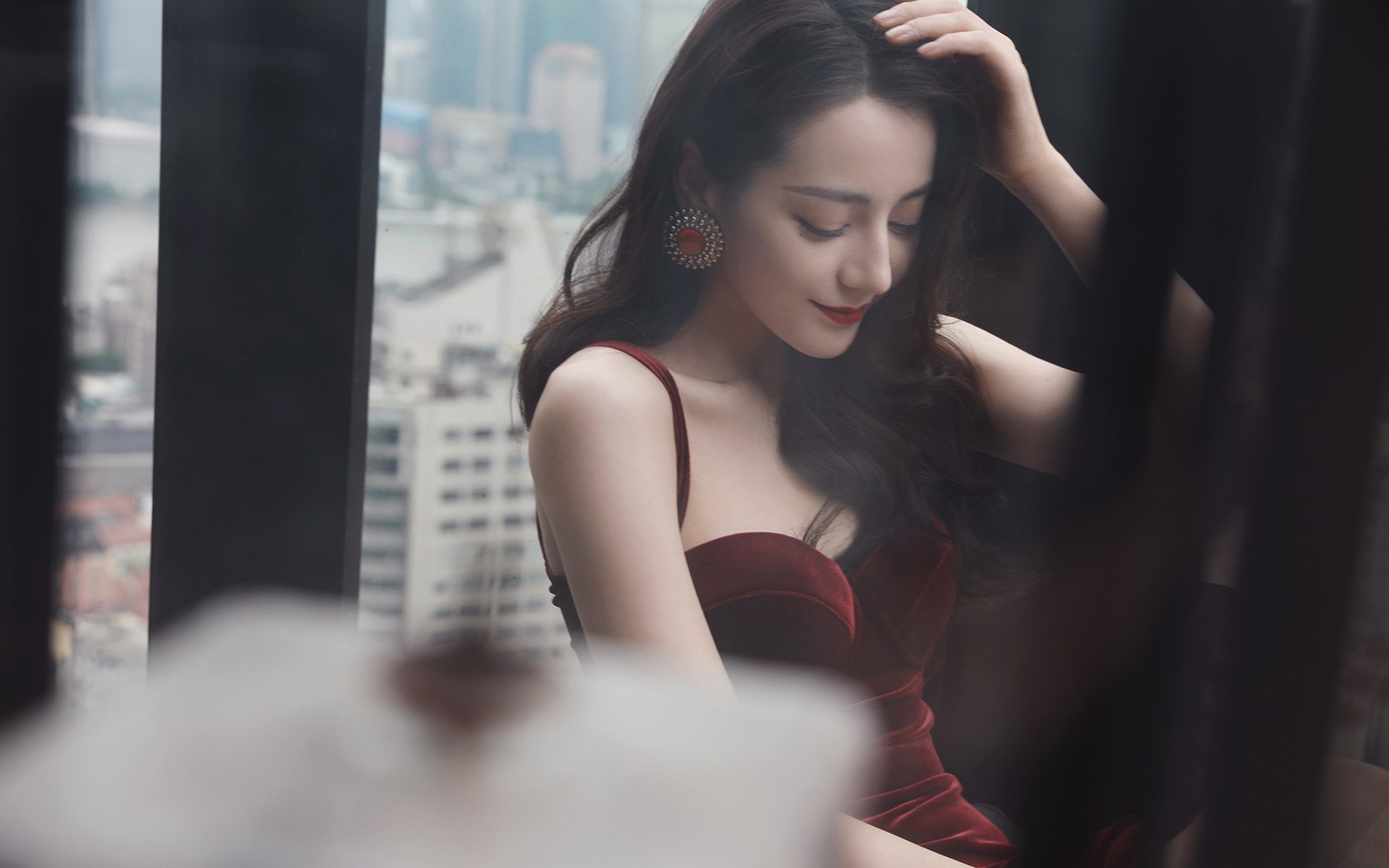 一道闪电劈开绝境长城,凯塞多的致命利刃与冰岛的灵魂