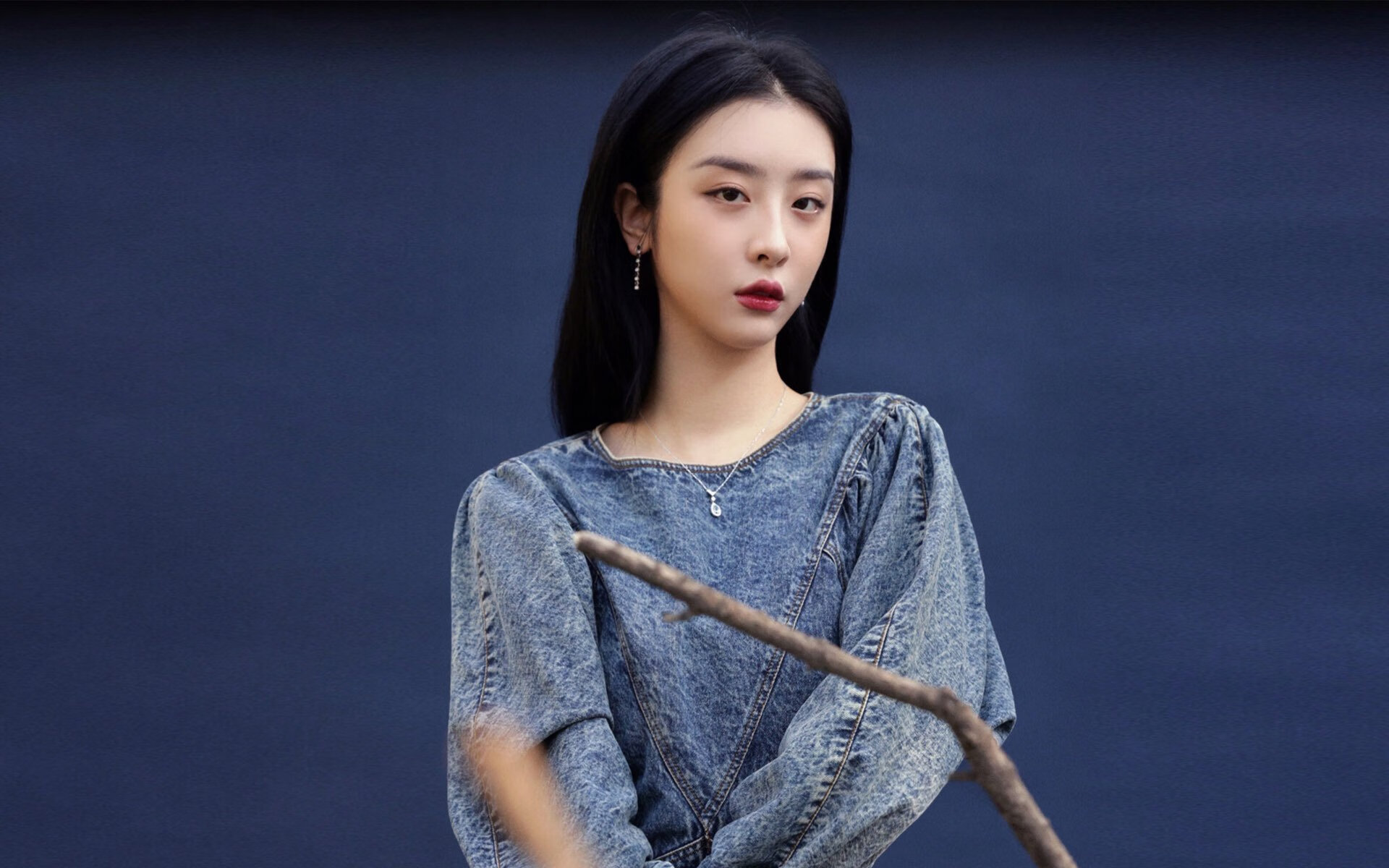 夜巴黎的非洲心跳，一粒进球如何撕裂文明世界的傲慢